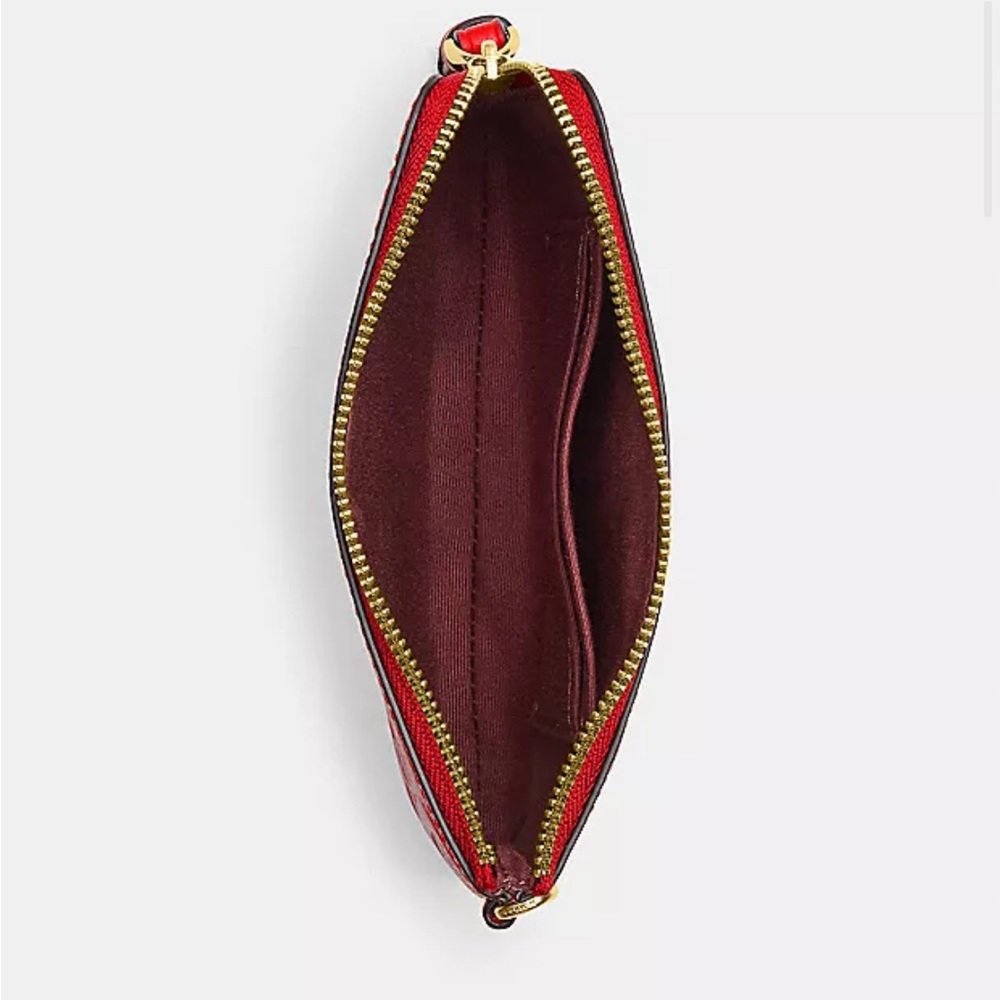 🎁 Coach Boxed Corner Zip Wristlet In Signature Leather in gold/electric red - Picture 10 of 13